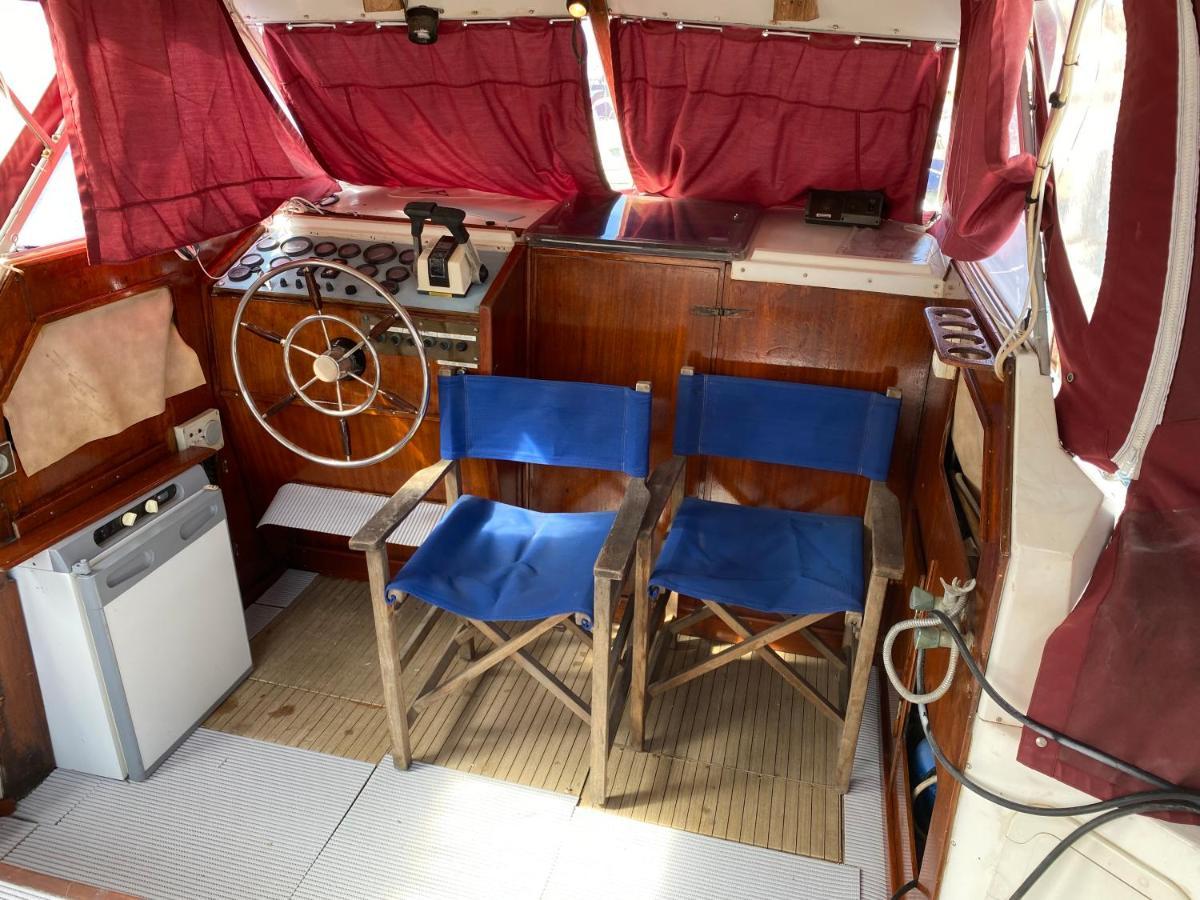 Bateau Hebergement Insolites Лекат Екстер'єр фото